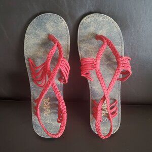 Plaka Flat Sandals Womens oceanside flip flops size 9 red color Strappy nwot